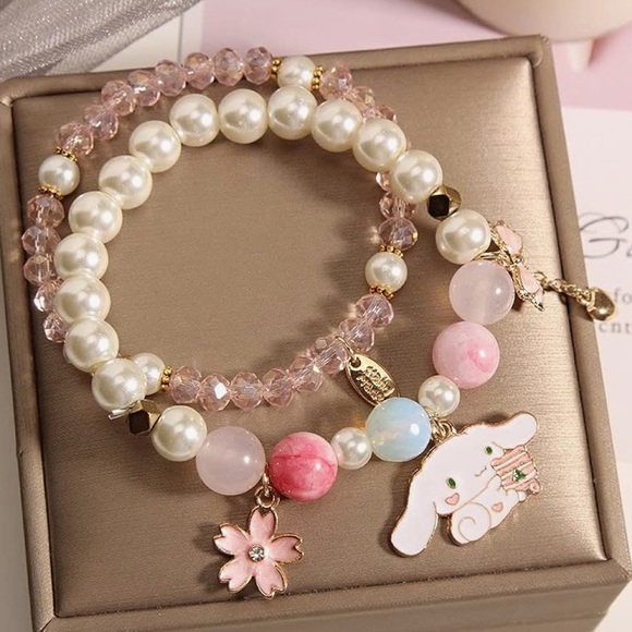 Sanrio cinnamoroll handmade beaded charm bracelet - Picture 2 of 3